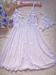 廠家直銷2012夏季新款粉色冰絲百褶不等邊深v吊帶性感睡裙 超級仙