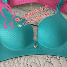 東莞市宏基宏華內(nèi)衣輔料制品廠 專業(yè)制造與創(chuàng)新內(nèi)衣機(jī)械及罩杯輔料